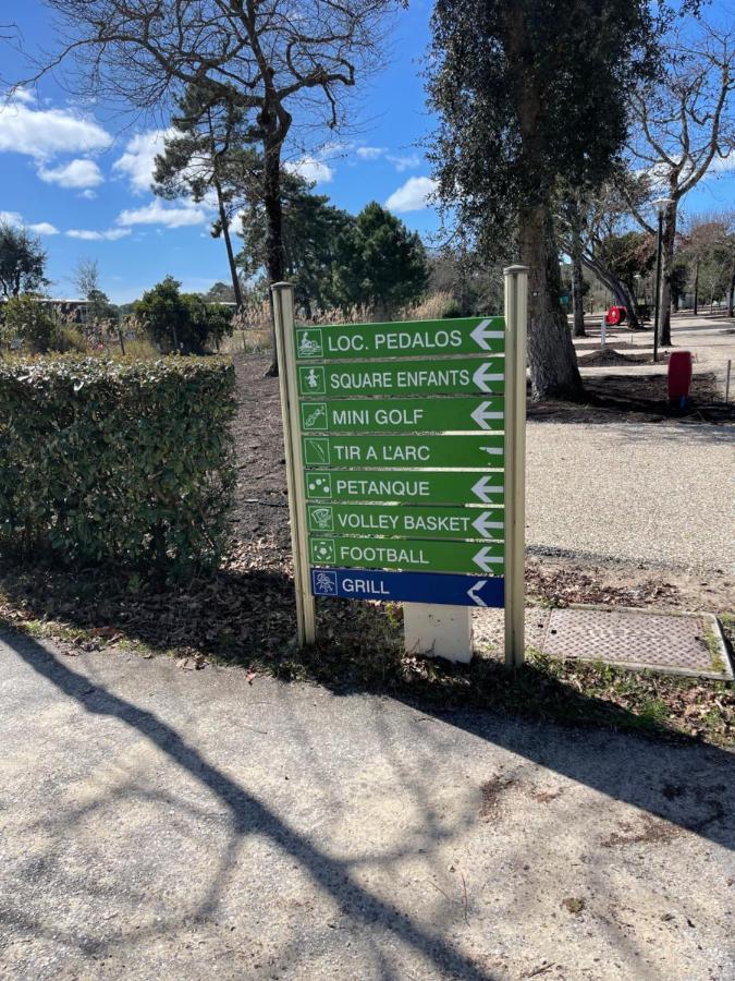 Les Viviers Super Mobilhome Campsite *